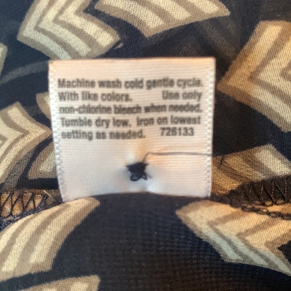 a.n.a Long sleeve Blue & White Blouse Size L #015 - Picture 7 of 11